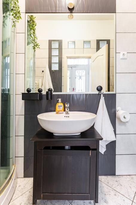 Annicku'S Stylish Budapest Apartment Extérieur photo