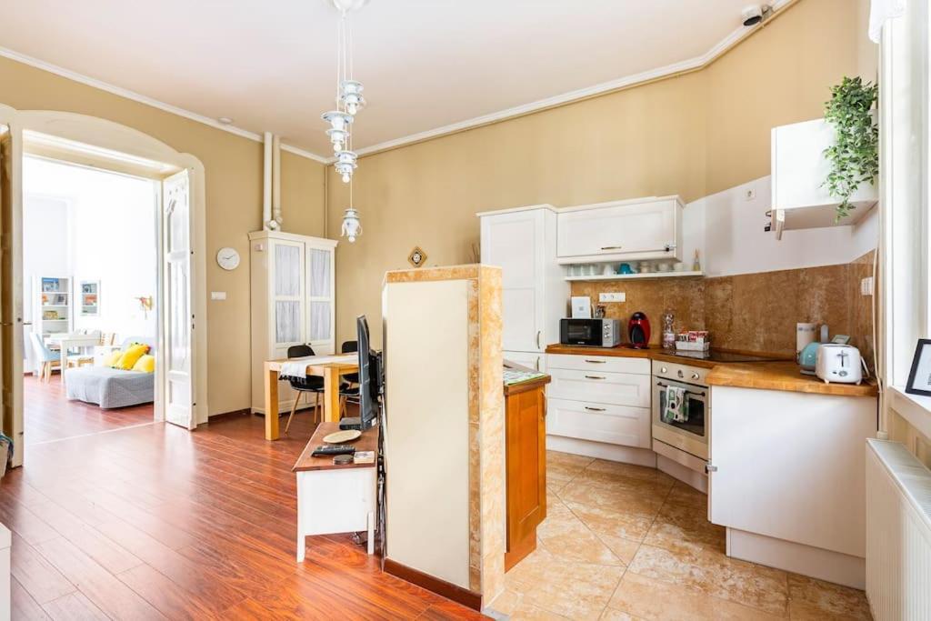 Annicku'S Stylish Budapest Apartment Extérieur photo